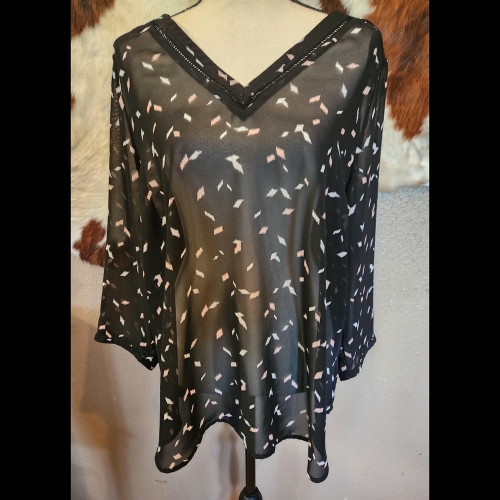 Maurices Sheer Top Sz 1